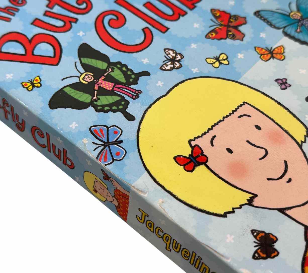 نادي الفراشات (مستعمل)