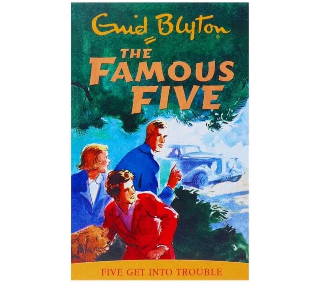 Famous Five - Five Get Into Trouble #8