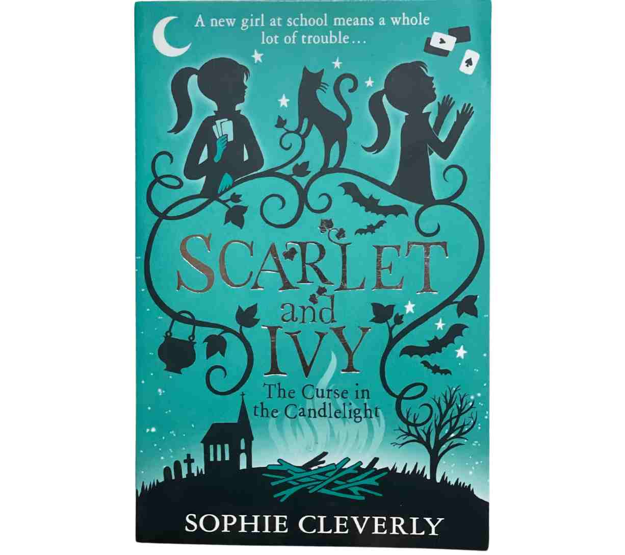 Scarlet and Ivy - The Curse in the Candlelight (Pre-Loved)